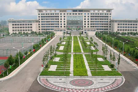 徐州医学院校园图片