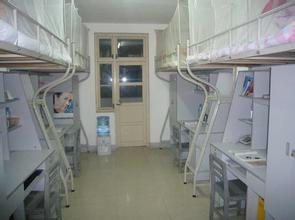 武汉职业技术学院宿舍图片_寝室图片12