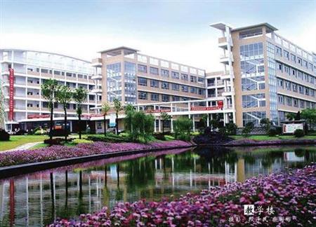 湖南大众传媒职业技术学院图片