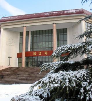 北京本科对比:选择中国政法大学还是北京警察学院好？